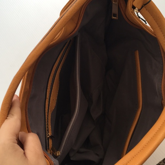 NEW Faux Leather Camel Purse Bag - Picture 4 of 4